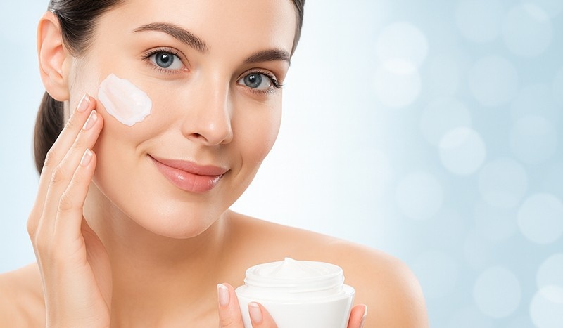 Surfactants in personal care and cosmetic applications by MBLion Oleochemicals Malaysia Indonesia with daily prices oleochemicals and market trends providing gentle cleansing foam stability and skin mildness